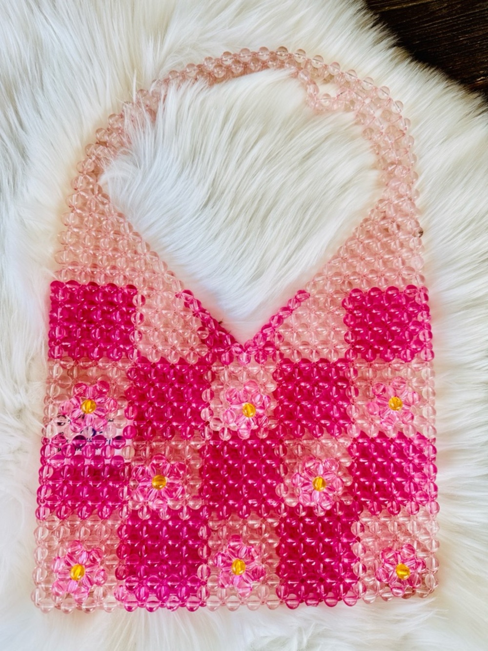 Vintage style retro beaded shoulder bag pink checkerboard